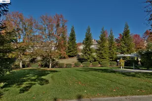 210 Woodvalley Pl, Danville, CA 94506 - Photo 37