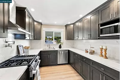 2225 Meadowlark St, San Pablo, CA 94806 - Photo 13