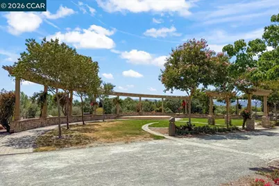 3909 Eminence St, Dublin, CA 94568 - Photo 33