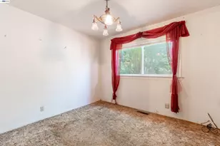15376 Churchill St, San Leandro, CA 94579 - Photo 13