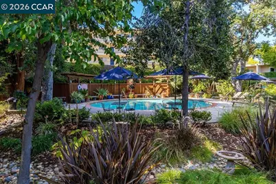 1470 Creekside Dr #18, Walnut Creek, CA 94596 - Photo 25