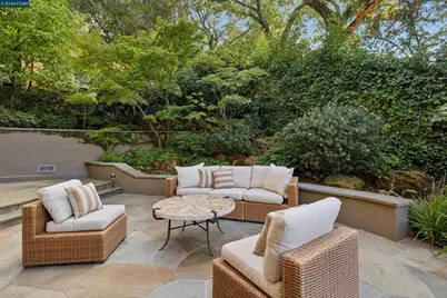 124 Camino Sobrante, Orinda, CA 94563 - Photo 47