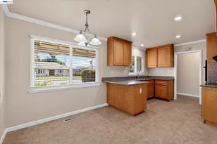 5279 Eggers Dr, Fremont, CA 94536 - Photo 17