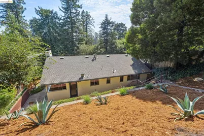 844 Blair Ave, Oakland, CA 94611 - Photo 47