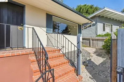 844 Blair Ave, Oakland, CA 94611 - Photo 5
