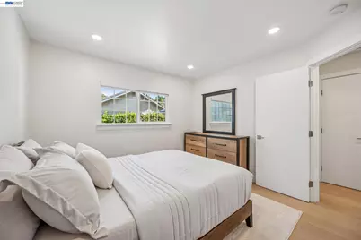1764 3rd Avenue, Walnut Creek, CA 94597 - Photo 27