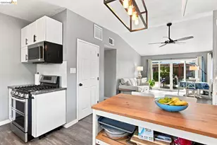 2620 Fordham St, East Palo Alto, CA 94303 - Photo 11