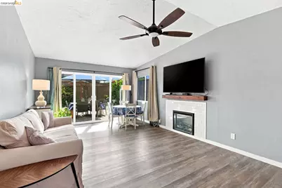 2620 Fordham St, East Palo Alto, CA 94303 - Photo 7