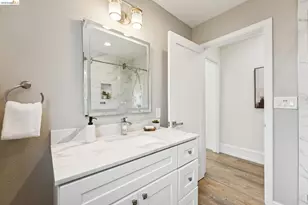 2726 Wallace St, Berkeley, CA 94702 - Photo 37