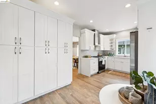 2726 Wallace St, Berkeley, CA 94702 - Photo 19