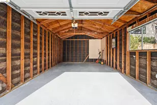 2726 Wallace St, Berkeley, CA 94702 - Photo 53