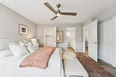 2726 Wallace St, Berkeley, CA 94702 - Photo 33