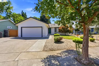 4429 Summerfield Dr, Napa, CA 94558 - Photo 1