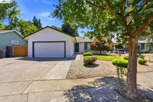 4429 Summerfield Dr, Napa, CA 94558 - Photo 1