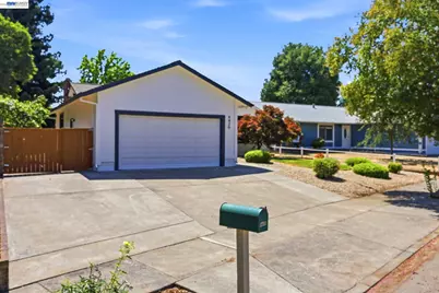 4429 Summerfield Dr, Napa, CA 94558 - Photo 3