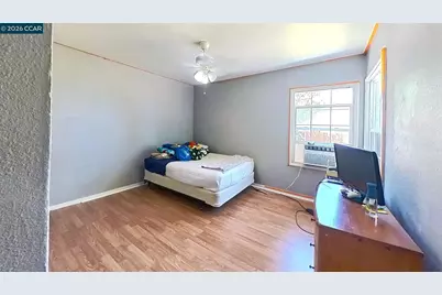 90 Linscheid, Pittsburg, CA 94565 - Photo 11