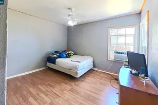 90 Linscheid, Pittsburg, CA 94565 - Photo 11