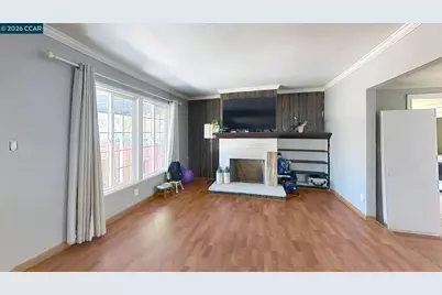90 Linscheid, Pittsburg, CA 94565 - Photo 11