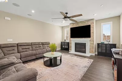 649 Marathon Dr, Oakley, CA 94561 - Photo 9