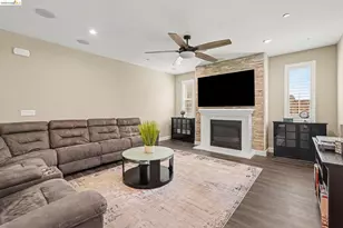 649 Marathon Dr, Oakley, CA 94561 - Photo 9