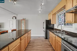 2426 Lincoln Ave, Alameda, CA 94501 - Photo 5