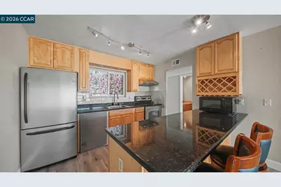 2426 Lincoln Ave #J, Alameda, CA 94501 - Photo 7