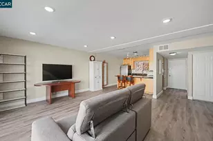 2426 Lincoln Ave, Alameda, CA 94501 - Photo 11