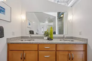 201 4th St, Oakland, CA 94607 - Photo 27