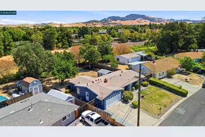77 Cleopatra Dr, Pleasant Hill, CA 94523 - Photo 49