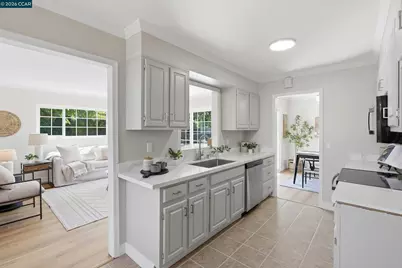 77 Cleopatra Dr, Pleasant Hill, CA 94523 - Photo 11