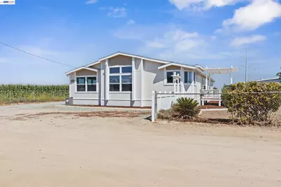 4437 Grayson, Modesto, CA 95358 - Photo 3