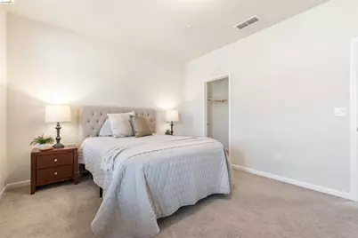 8056 Westport Cir, Discovery Bay, CA 94505 - Photo 35