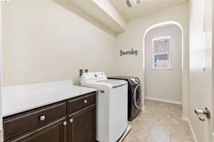 8056 Westport Cir, Discovery Bay, CA 94505 - Photo 37