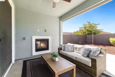 8056 Westport Cir, Discovery Bay, CA 94505 - Photo 39