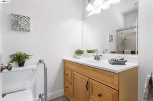 1811 8th St, Alameda, CA 94501 - Photo 65