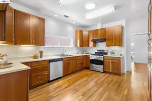 1811 8th St, Alameda, CA 94501 - Photo 27