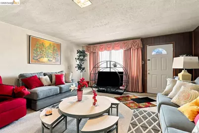 207 Holly St., Vallejo, CA 94589 - Photo 9