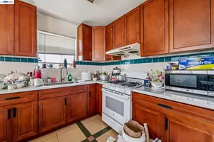 2212 25th Ave, Oakland, CA 94601 - Photo 21