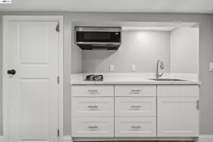 17119 Rolando Ave, Castro Valley, CA 94546 - Photo 37