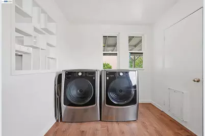 17119 Rolando Ave, Castro Valley, CA 94546 - Photo 21