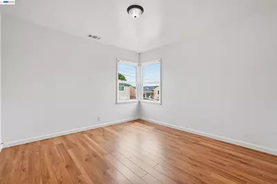 17119 Rolando Ave, Castro Valley, CA 94546 - Photo 23