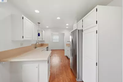 17119 Rolando Ave, Castro Valley, CA 94546 - Photo 11