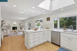 445 Kingsford Dr, Moraga, CA 94556 - Photo 15