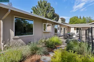 445 Kingsford Dr, Moraga, CA 94556 - Photo 45
