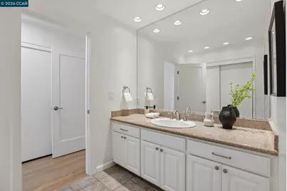 445 Kingsford Dr, Moraga, CA 94556 - Photo 29