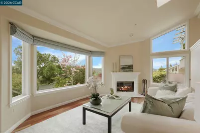 87 Claremont Ave, Orinda, CA 94563 - Photo 9