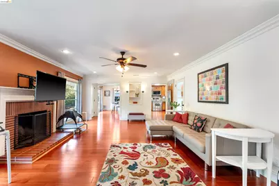 1983 Parkside Dr, Walnut Creek, CA 94597 - Photo 35