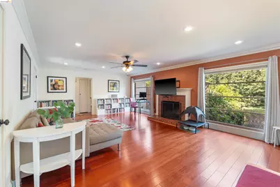 1983 Parkside Dr, Walnut Creek, CA 94597 - Photo 39