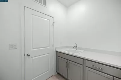 5301 Commerce Way #58104, Sacramento, CA 95835 - Photo 33