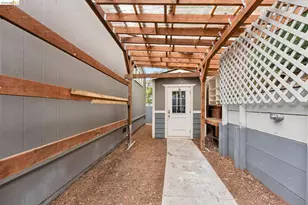 23 Shoal Dr, Daly City, CA 94014 - Photo 51